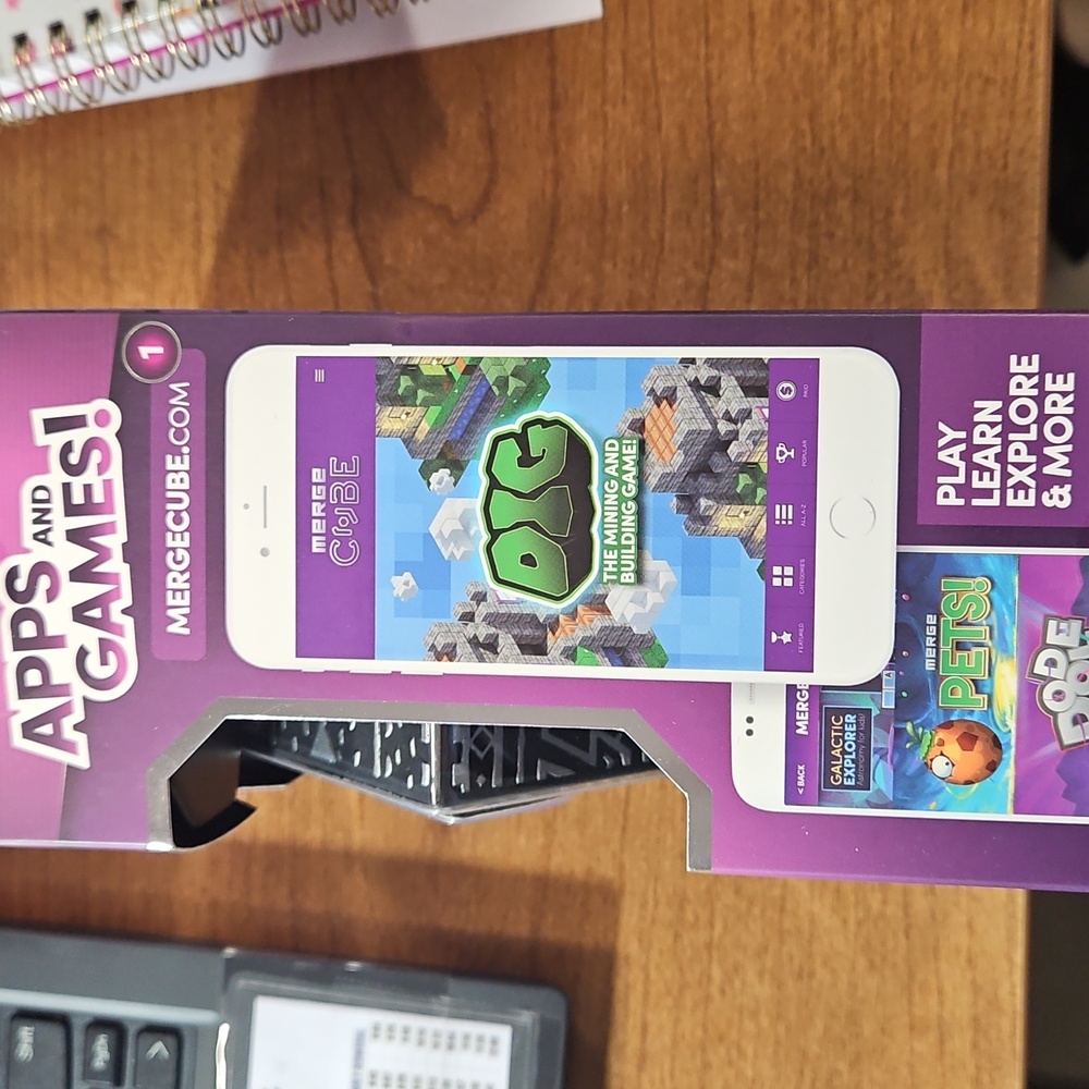 Merge cube - Picture 2 of 5
